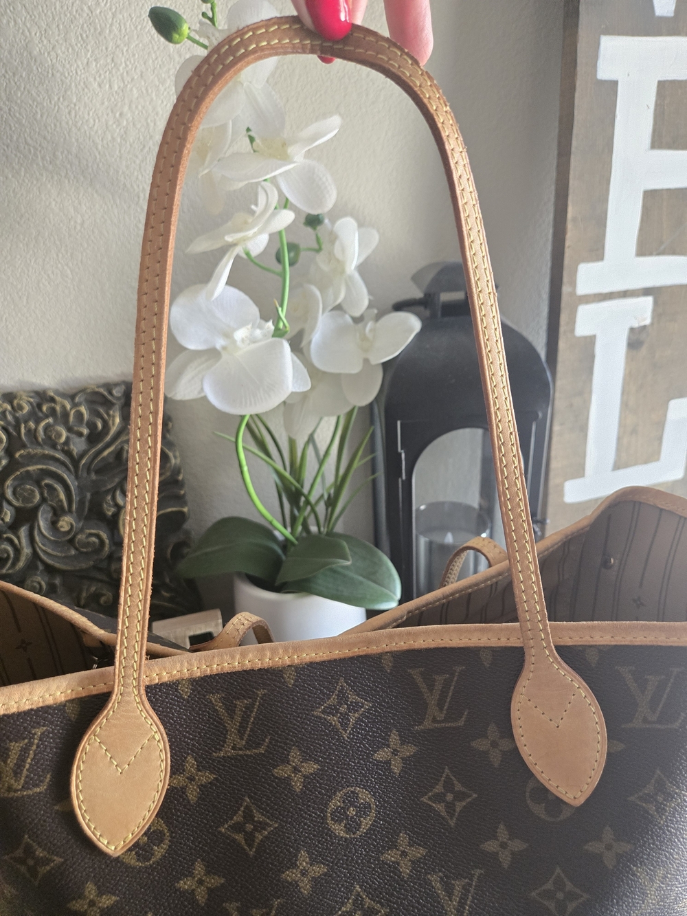 Louis Vuitton Brown Monogram Neverfull Tote - Picture 12 of 17